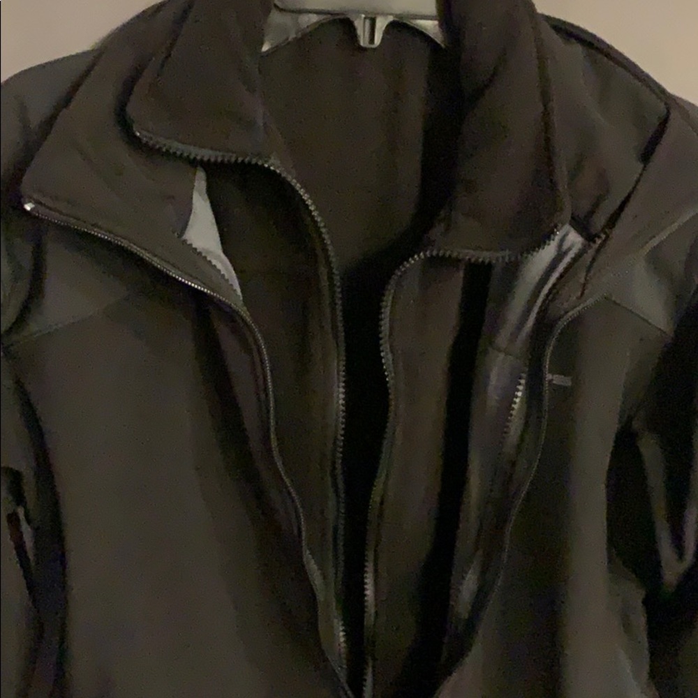 Black Double Layered Winter Jacket - image 6